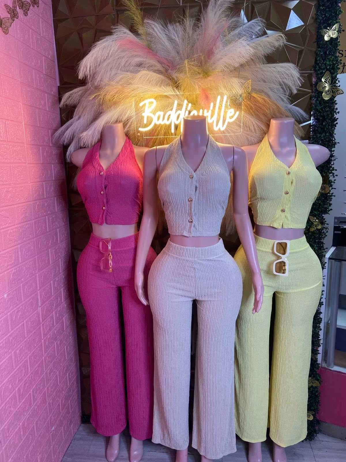 The Baddie Breeze Set